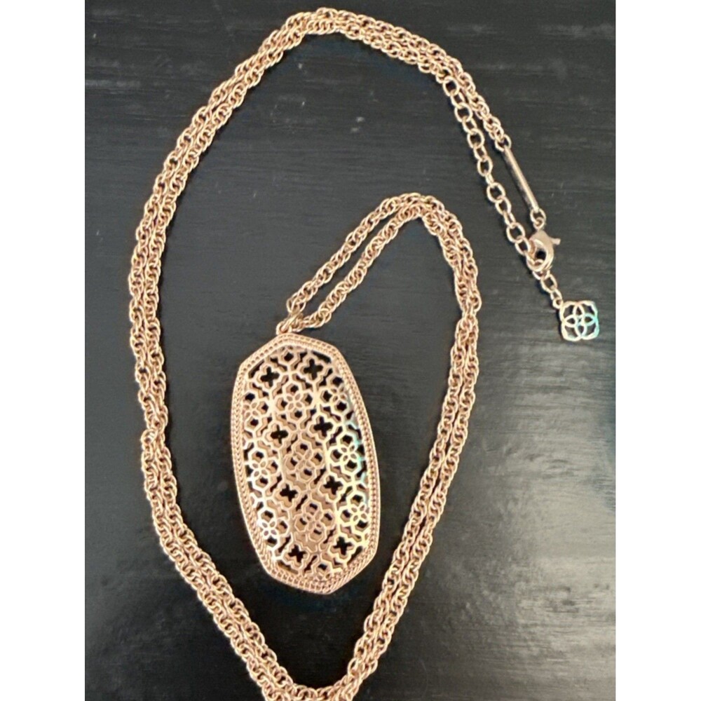 Kendra Scott Necklace Rae Filigree Pendant Necklace Rose Gold Tone Signed 30”